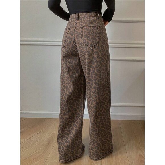 high rise wide leg leopard print denim jeans - Picture 2 of 3